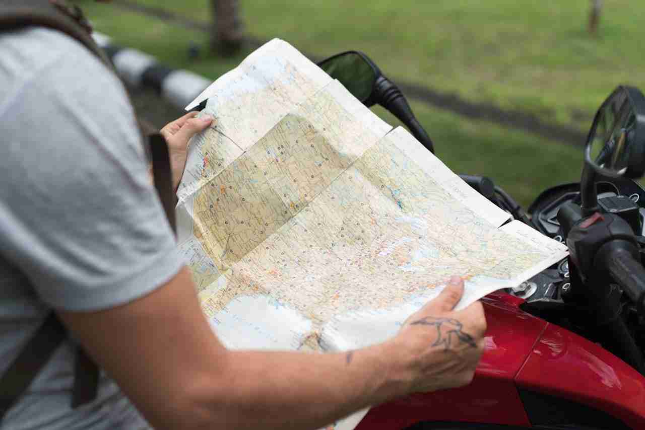 Negocio local apareciendo destacado en Google Maps desde un móvil